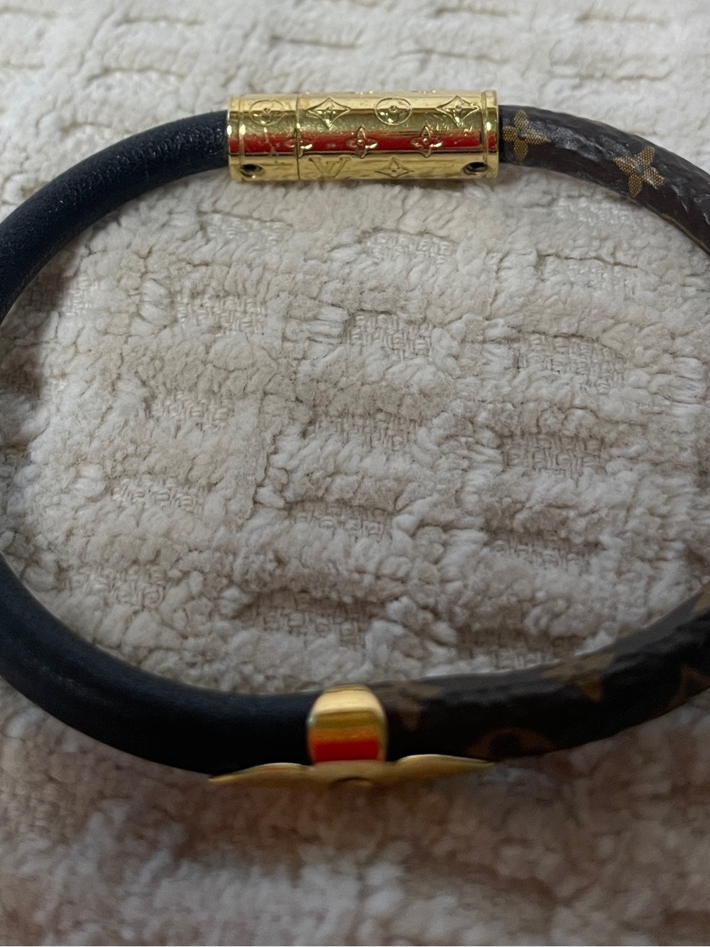 Authentic Louis Vuitton Daily Confidential Bracelet. Black and Brown